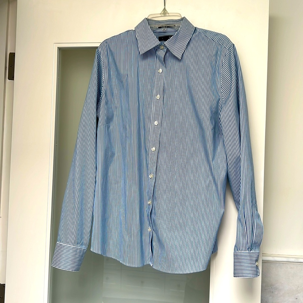 Land’s end button down, no iron pinpoint Oxford, shirt,size 12 never been worn
